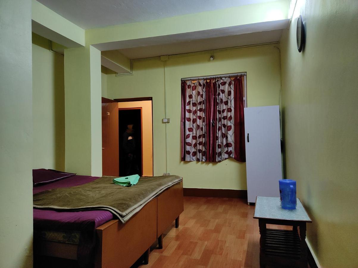 دارجيلنغ Wind Home Darjeeling- Budget Hotel Near Mall المظهر الخارجي الصورة