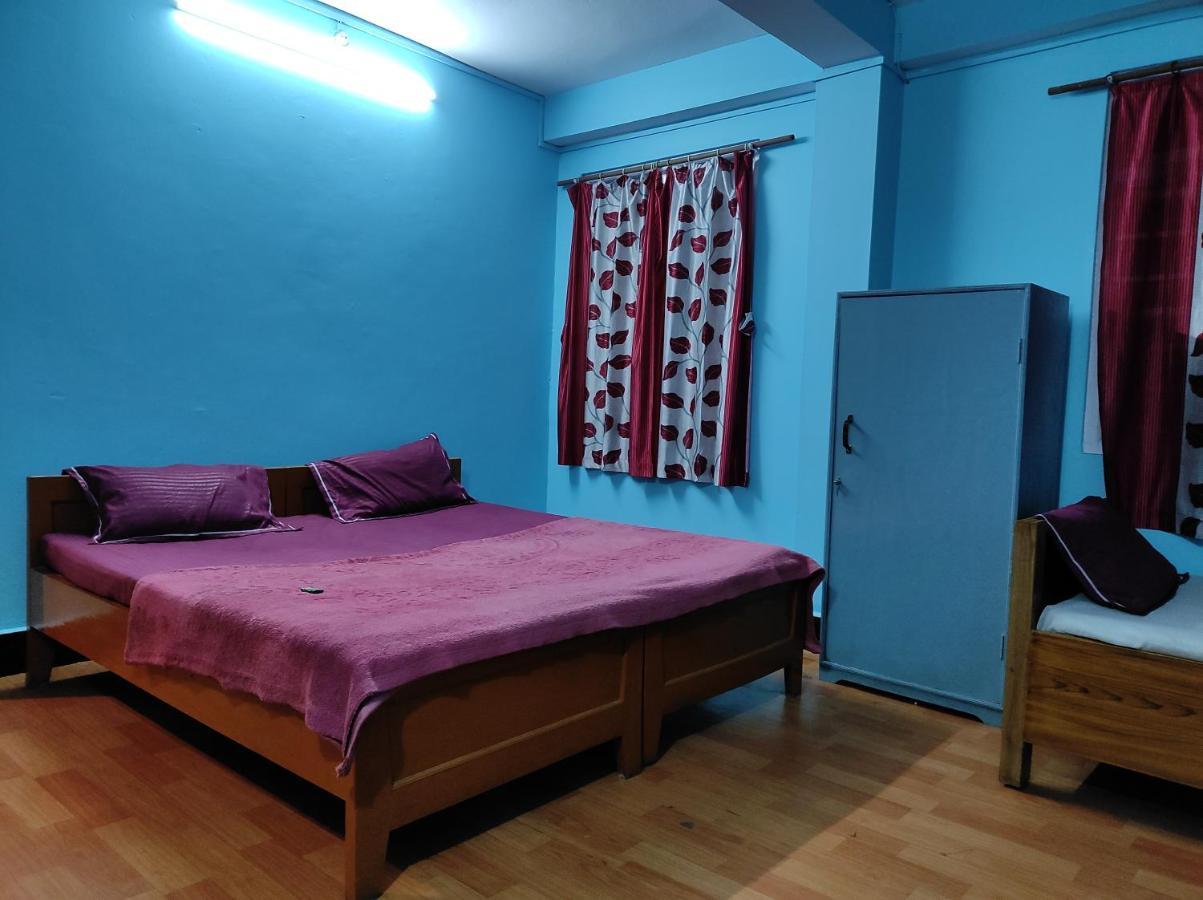 دارجيلنغ Wind Home Darjeeling- Budget Hotel Near Mall المظهر الخارجي الصورة